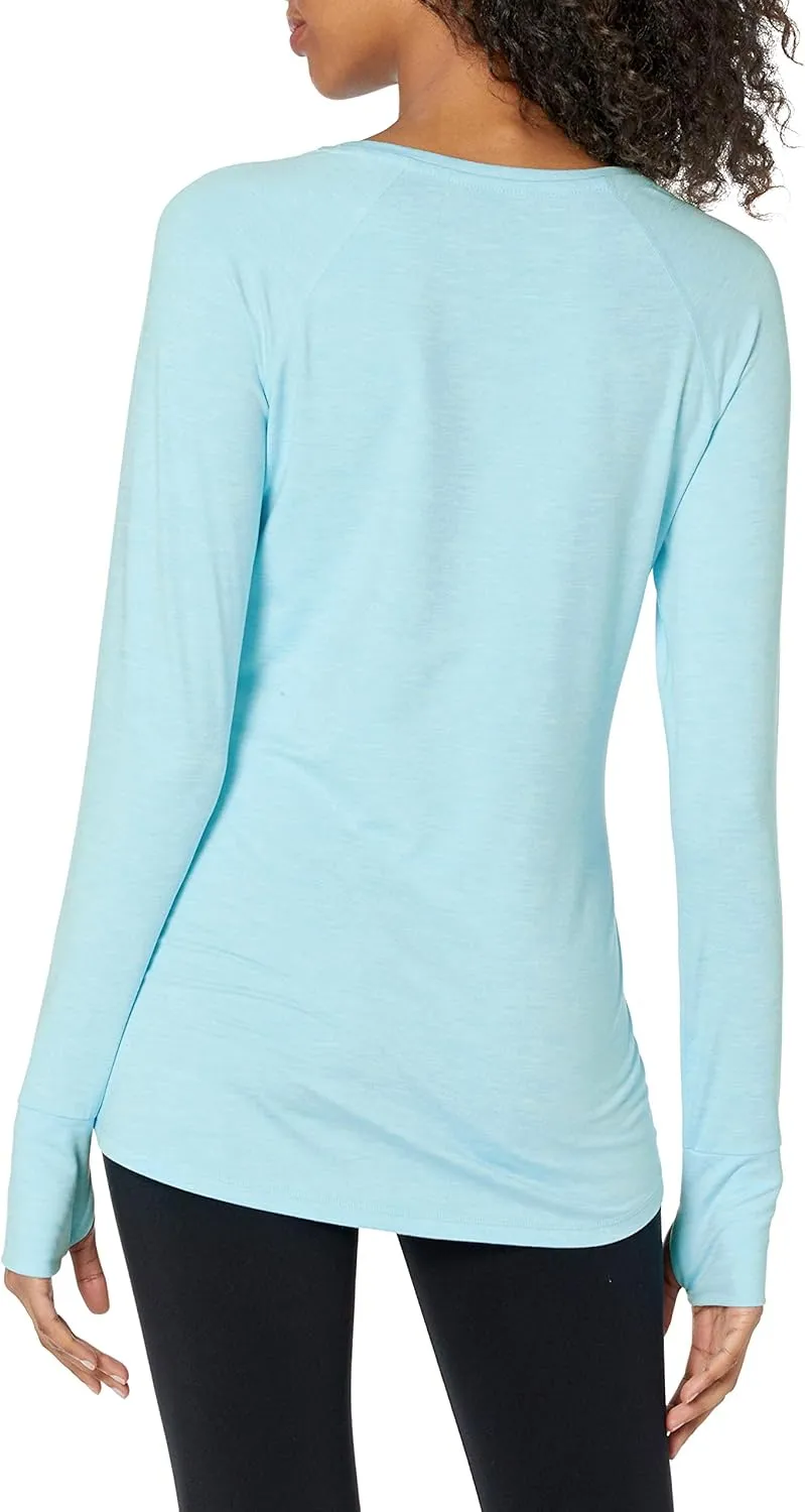 Amazon Essentials Women's Brushed Tech Stretch Long-Sleeve Crewneck Shirt (Available in Plus Size)