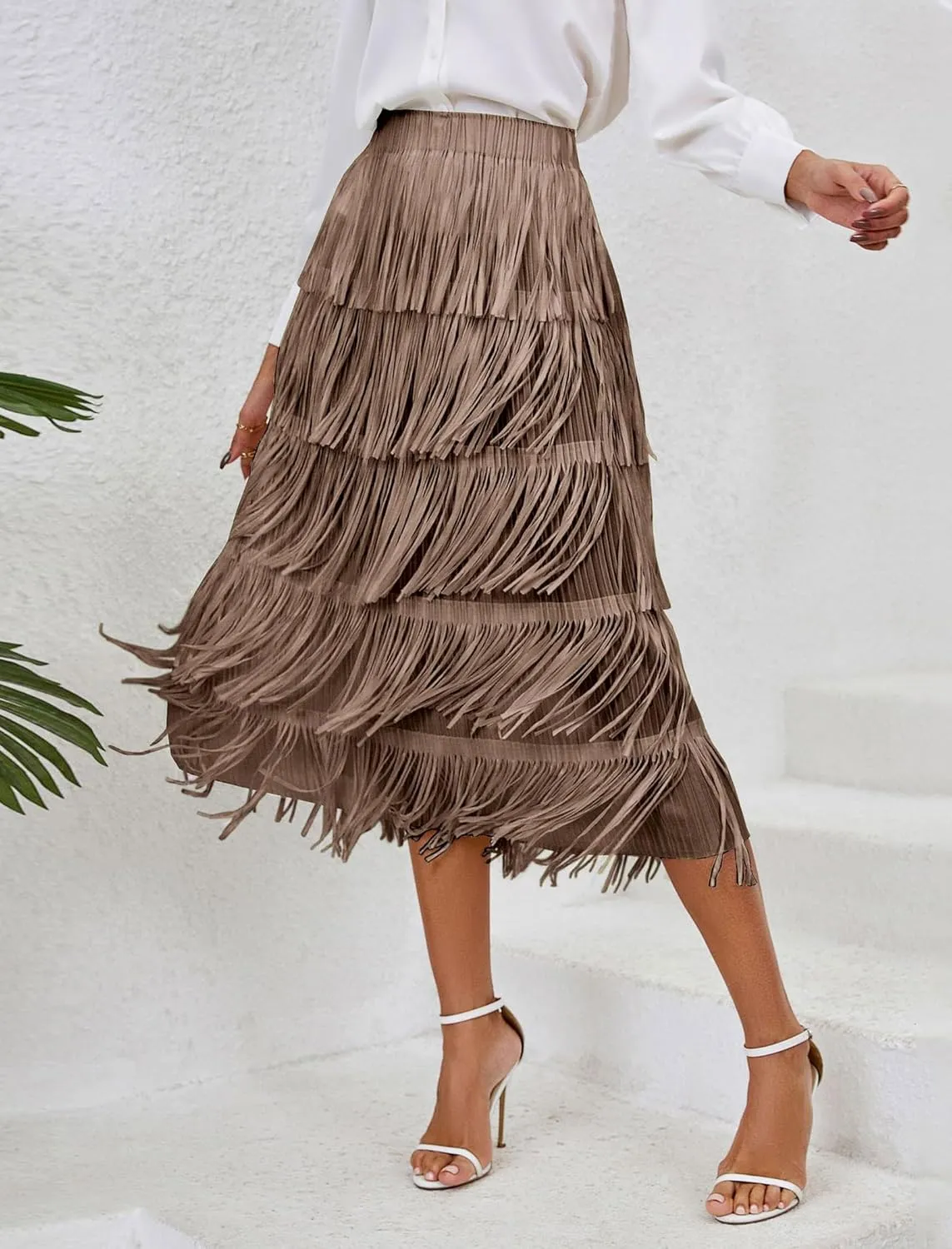 IWEMEK Elastic High Waist Fringe Skirts for Women Tassels Tiered Layered Midi Skirts Fall Christmas Party Casual A-Line Skirt