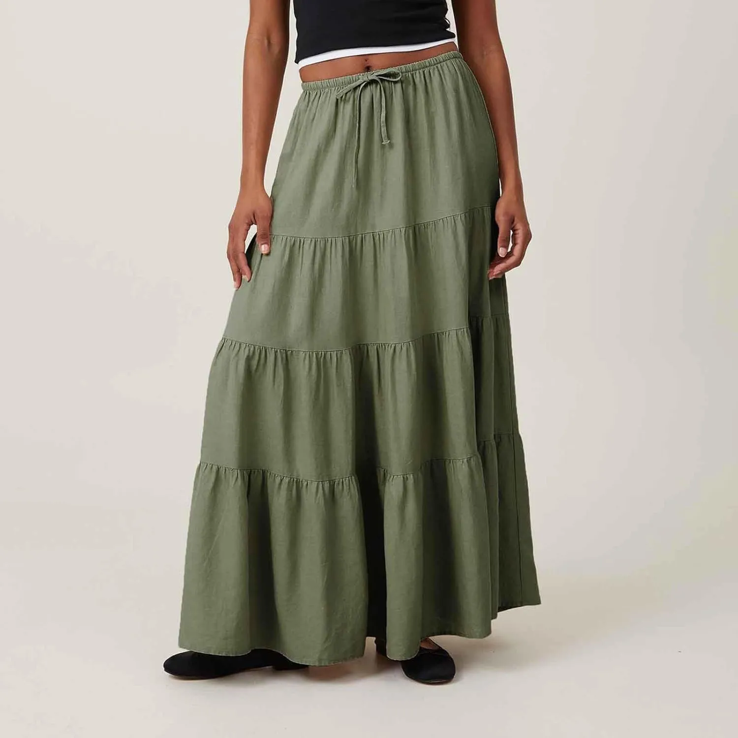Maxi Skirts for Women Tiered Long Skirts High Waisted Pleated A Line Skirt Flowy Elastic Waist Skirt with Drawstring