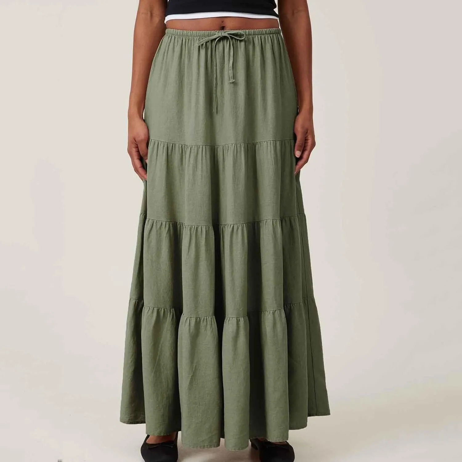 Maxi Skirts for Women Tiered Long Skirts High Waisted Pleated A Line Skirt Flowy Elastic Waist Skirt with Drawstring