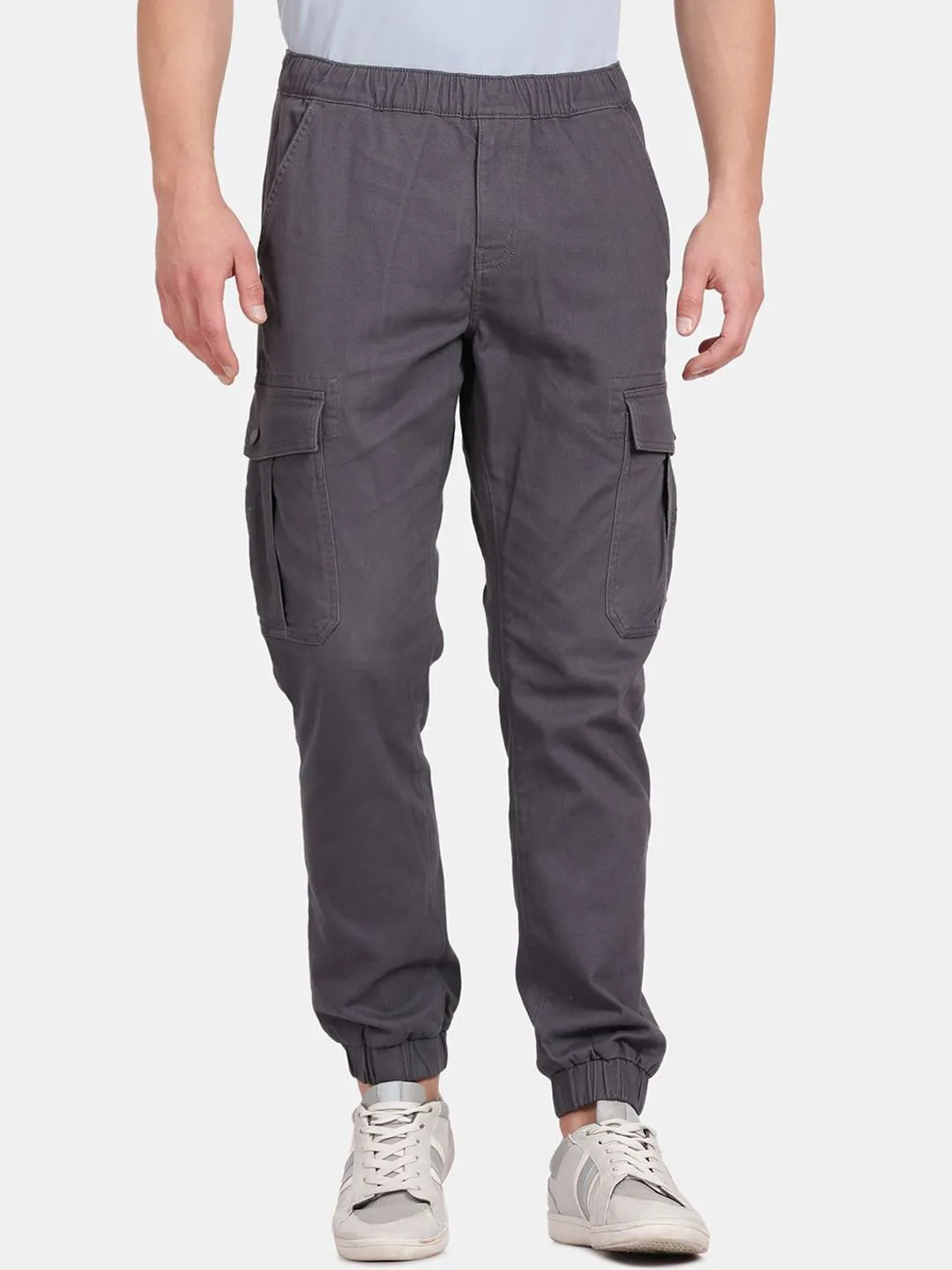 T-Base Men Mid-Rise Cargo Joggers