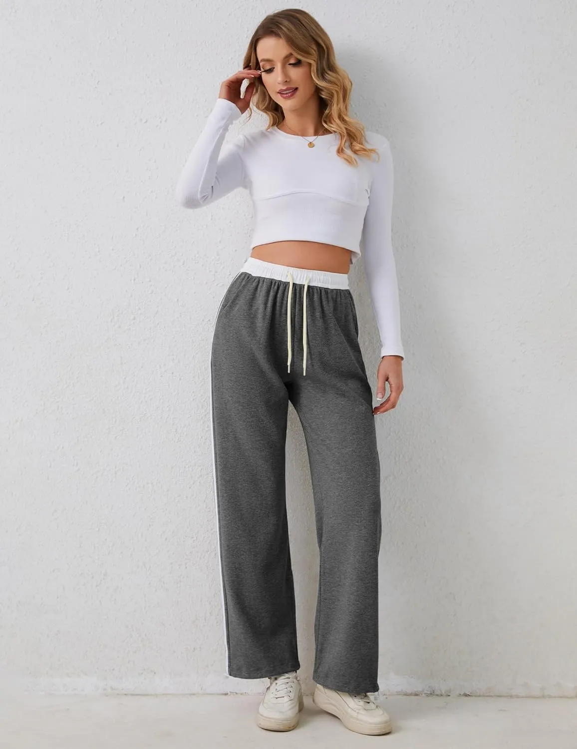 Women's Casual Joggers Sweatpants Baggy Wide Straight Leg Loose Elastic Waist Drawstring Pants with Pockets
